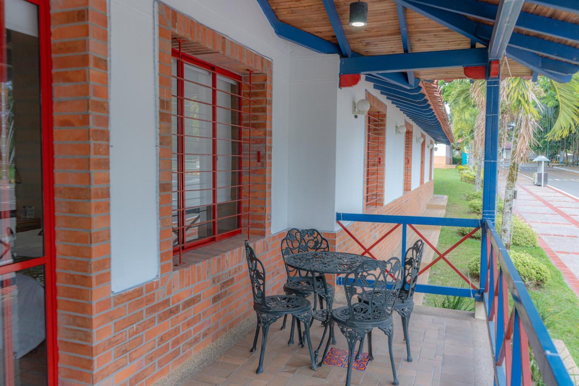El Socorro Hotel Barranqueros Soleden מראה חיצוני תמונה